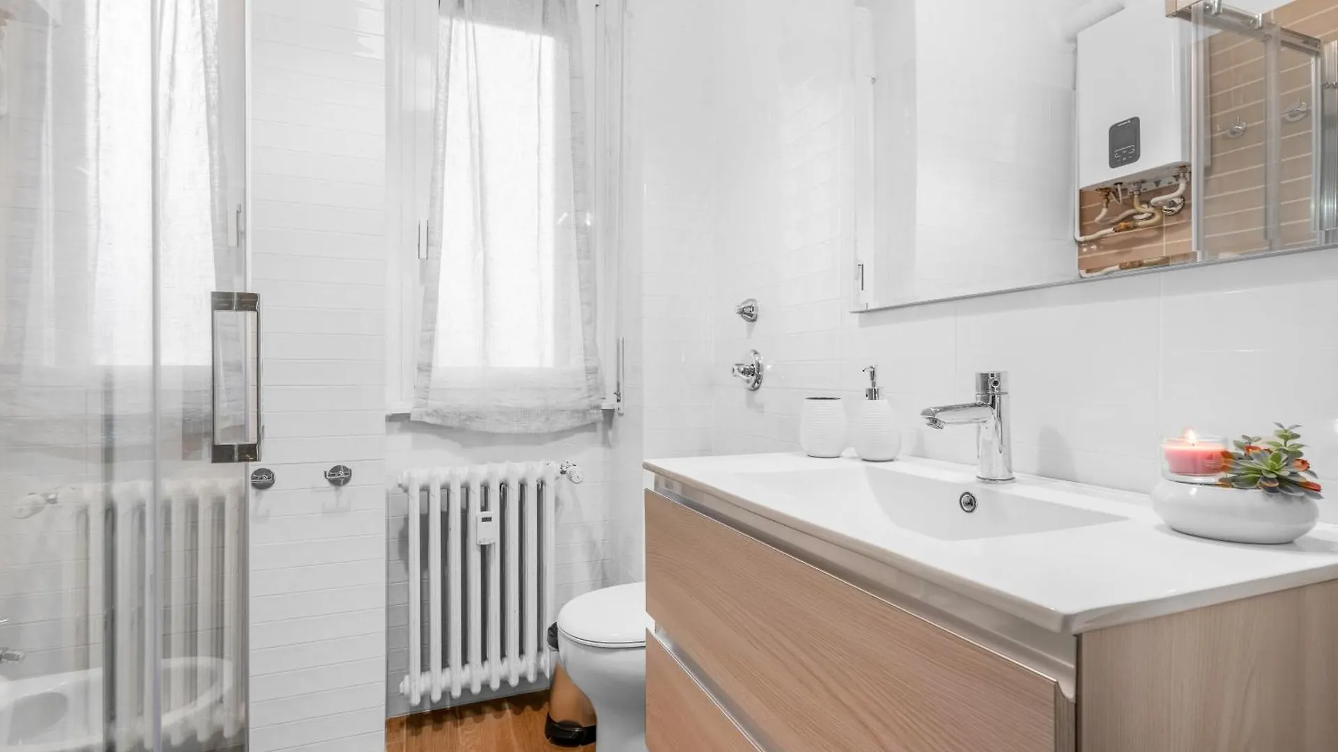 Free Park- San Siro - Mediolanum Forum 15 Min Apartment